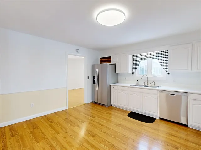 $730,000 | 19 Brown Terrace, Portsmouth, RI 02871