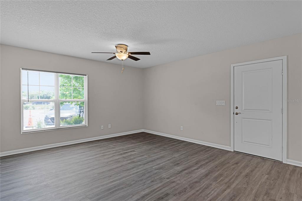 1974 South Goldenrod Road Orlando, FL 32822 - Photo 14 of 18