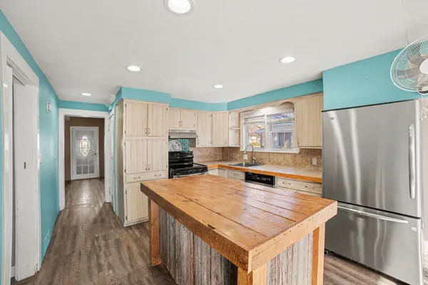 $149,900 | 916 North River Avenue, Alma, MI 48801