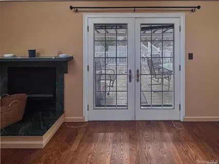 $615,000 | 9 Reinhart Court, Melville, NY 11747