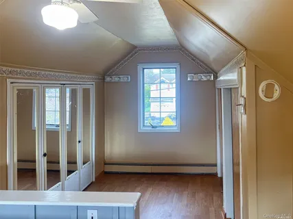 $615,000 | 9 Reinhart Court, Melville, NY 11747