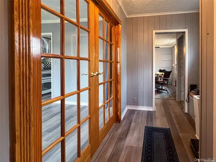 $615,000 | 9 Reinhart Court, Melville, NY 11747