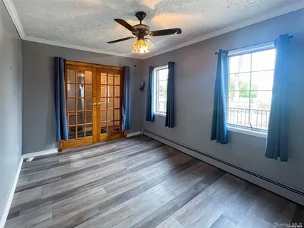 $615,000 | 9 Reinhart Court, Melville, NY 11747