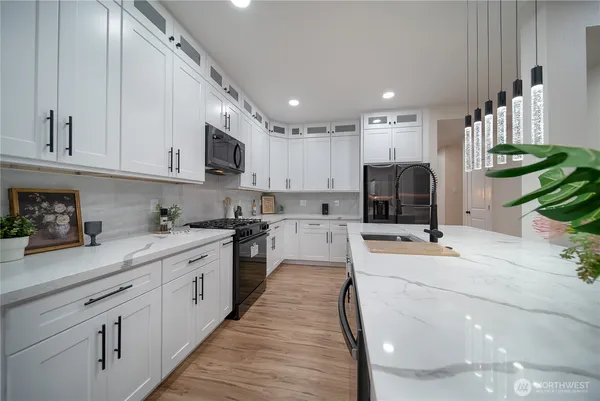 $769,000 | 16230 24th Street East, Lake Tapps, WA 98391