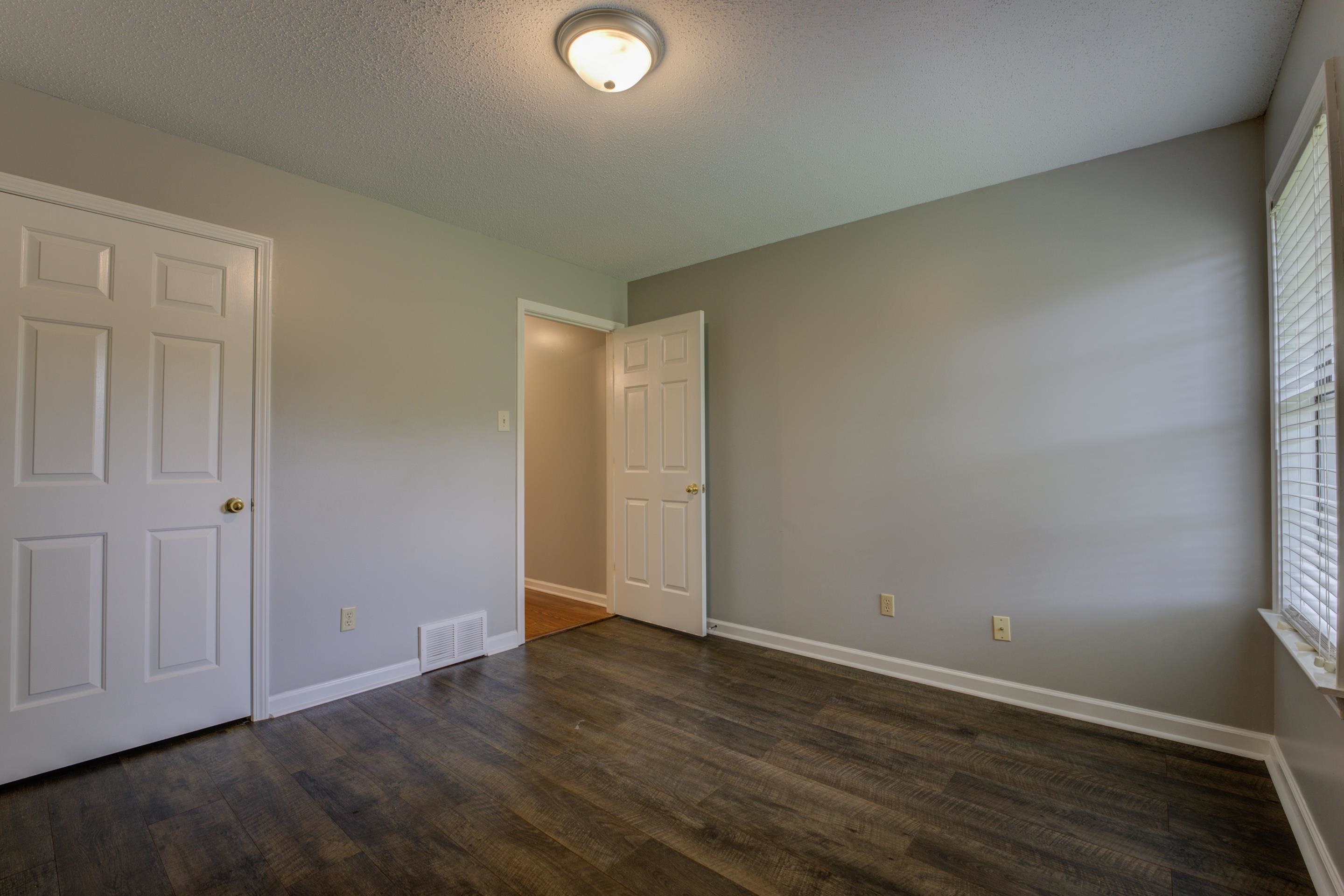 6387 St Elmo Road Bartlett, TN 38135 - Photo 22 of 30 Another view of the third bedroom.