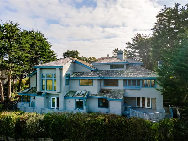 $2,399,000 | 15 Ashdown Place, Half Moon Bay, CA 94019