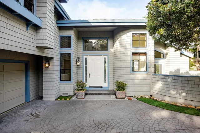 a balcony with an ocean view