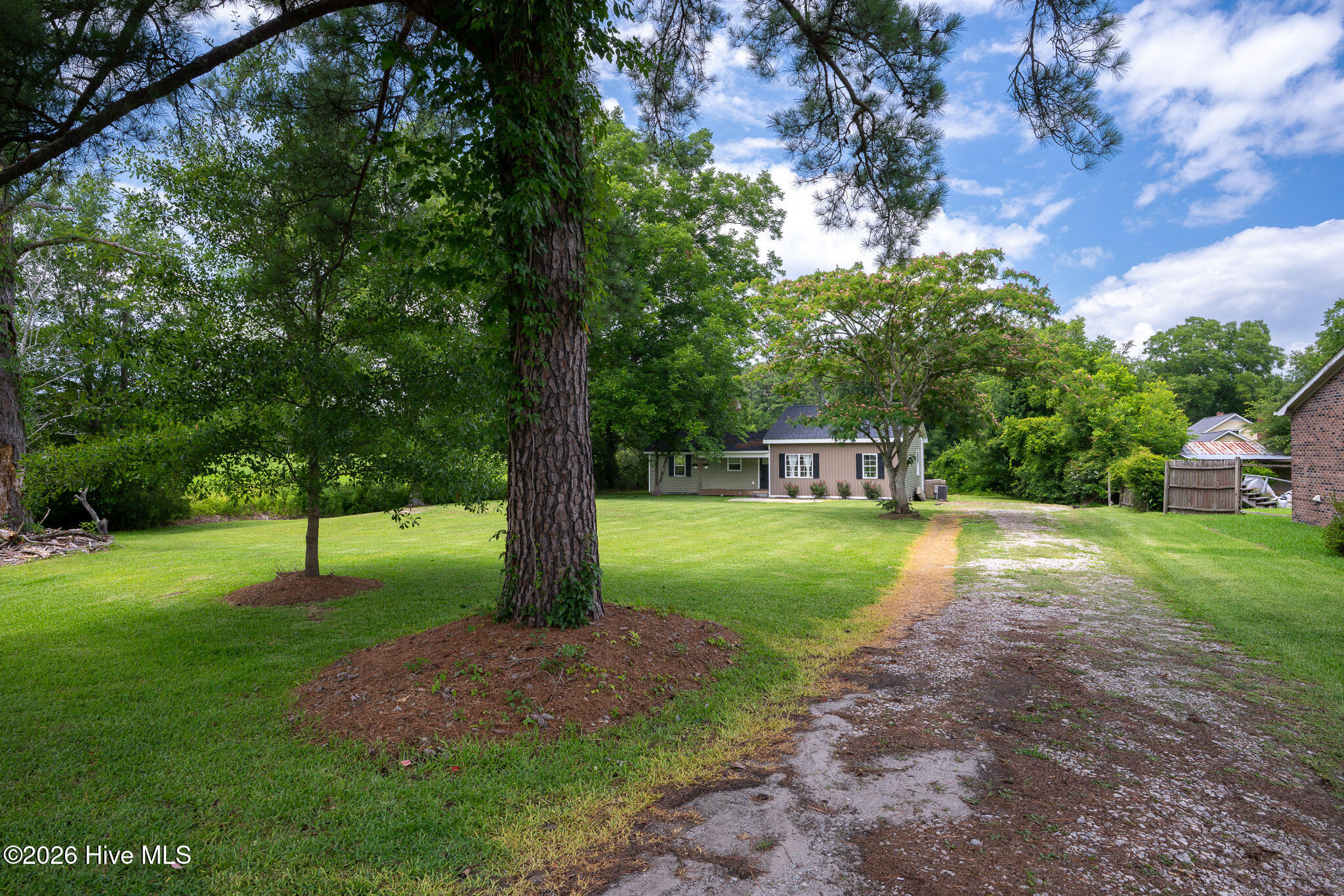341 North Humphrey Road Jacksonville, NC 28546 - Photo 6 of 64