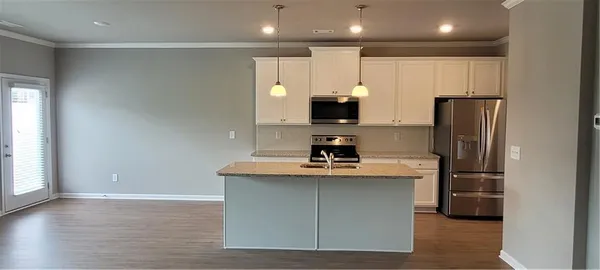 $2,150 | 5141 Fox Den Road, Oakwood, GA 30566