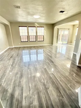 $3,200 | 308 Serenade Lane, Euless, TX 76039