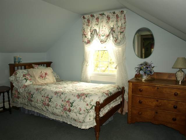 18 Pine Road Moreau, NY 12803 - Photo 9 of 12 Photo 9