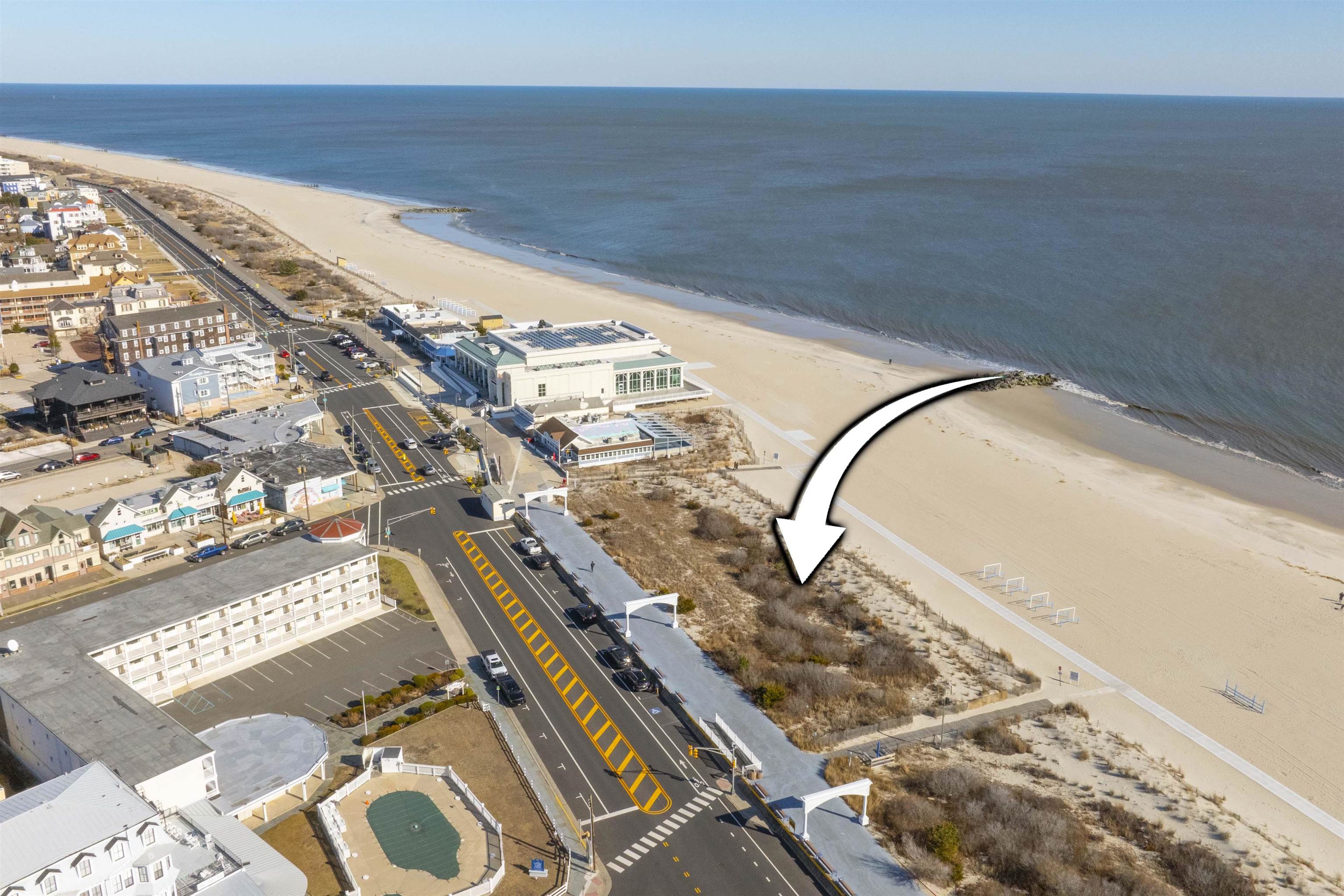 610 Beach Cape May, NJ 08204 - Photo 2 of 20