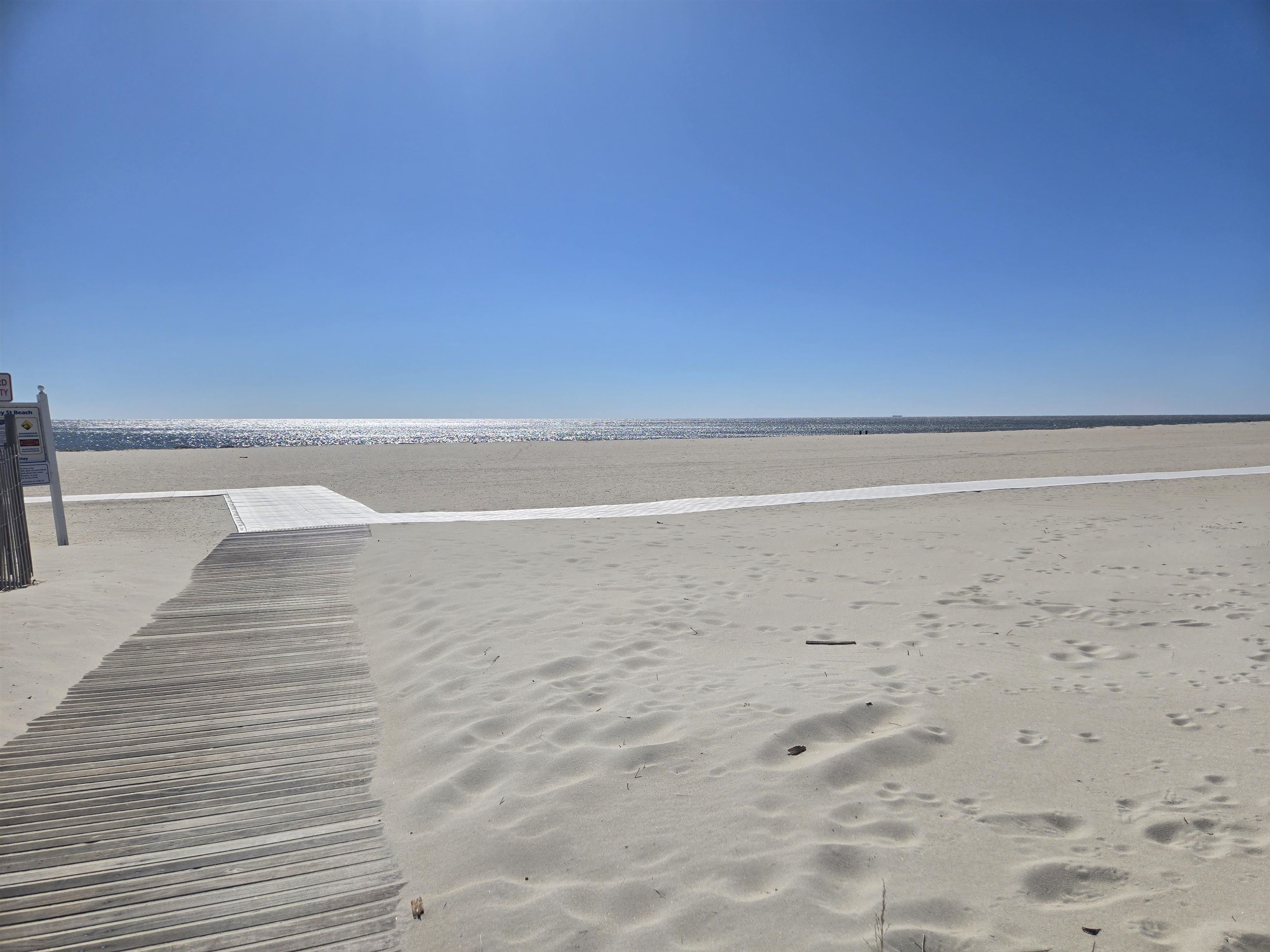 610 Beach Cape May, NJ 08204 - Photo 9 of 20