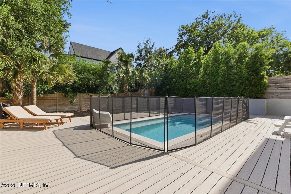 370 8th Street Atlantic Beach, FL 32233 - Photo 28 of 34 pool