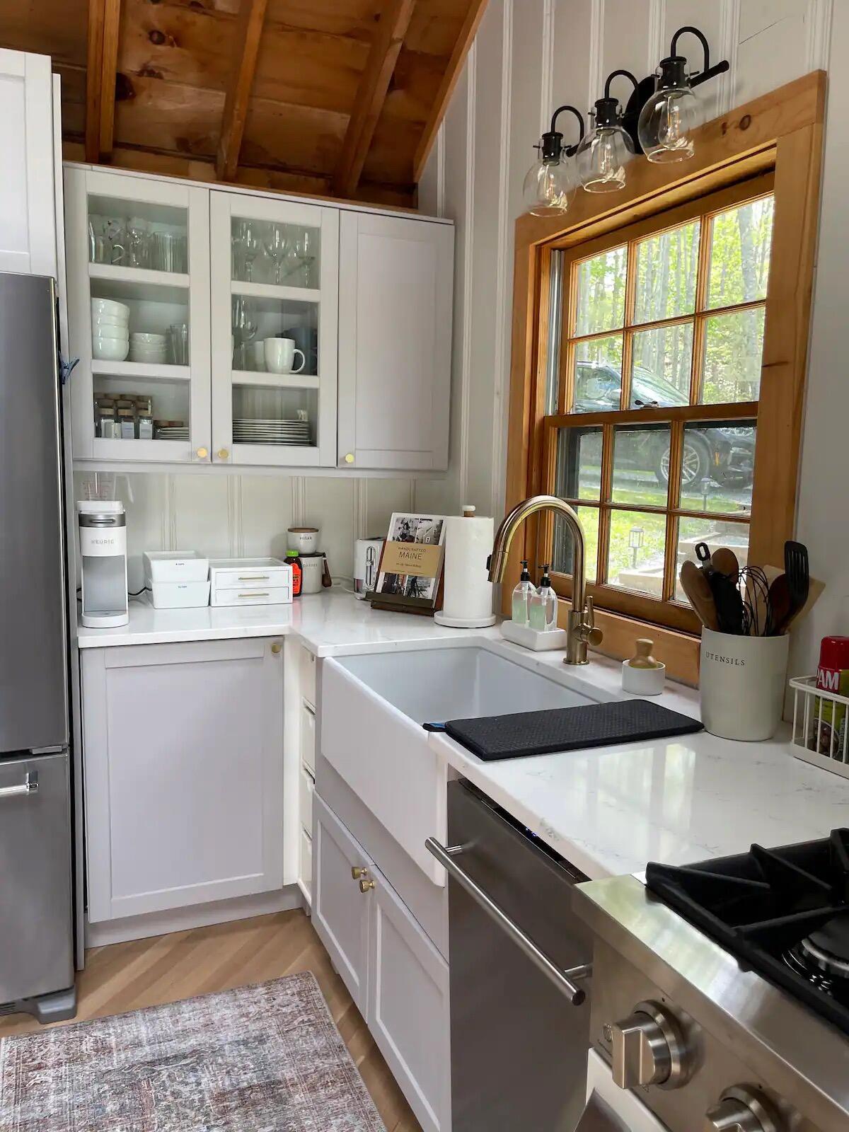 14 Wolf Road Boothbay, ME 04537 - Photo 14 of 29 14WRABNB - 5