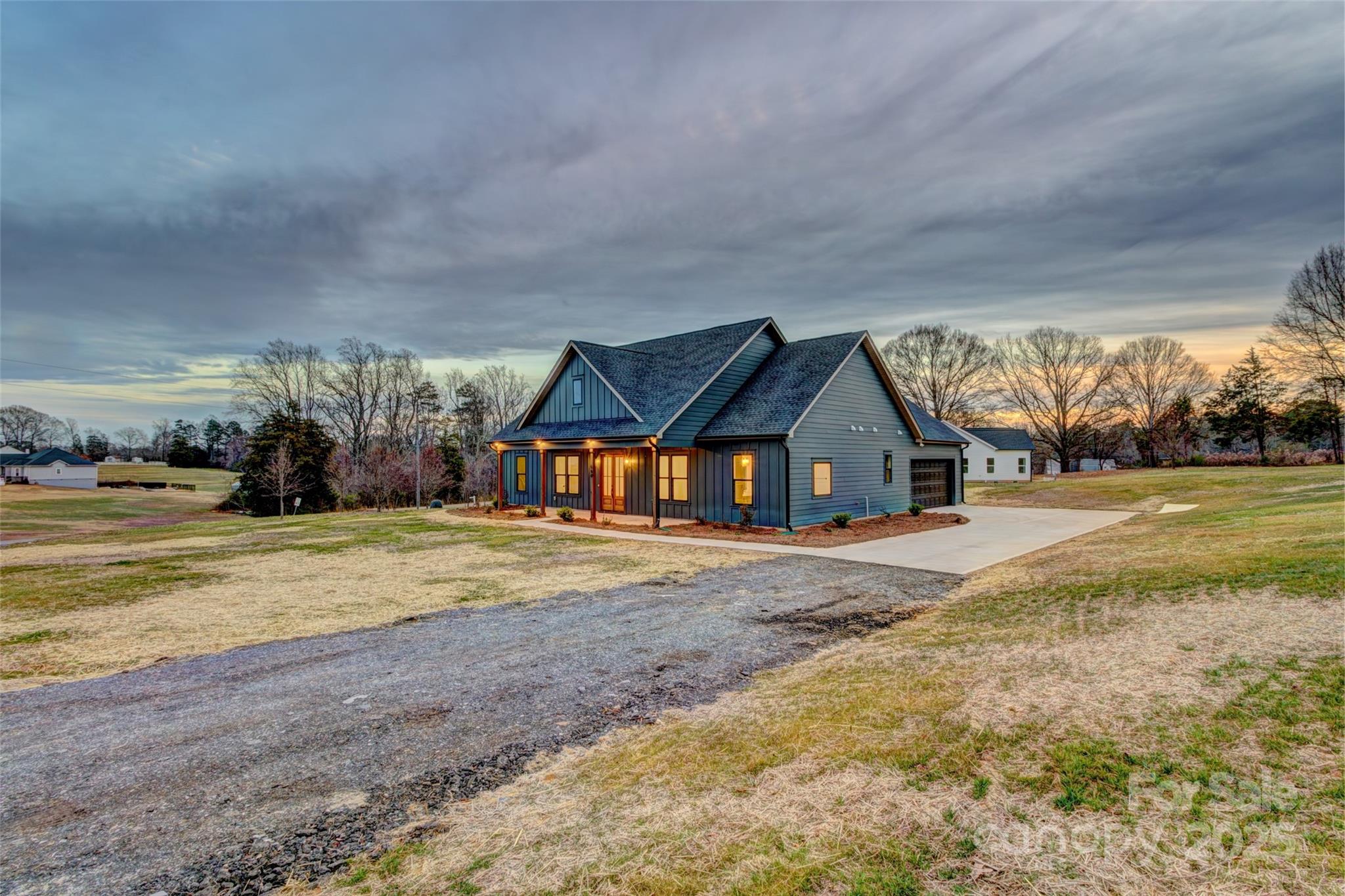 648 Kiser Road Bessemer City, NC 28016 - Photo 3 of 30 Gallery Image 3