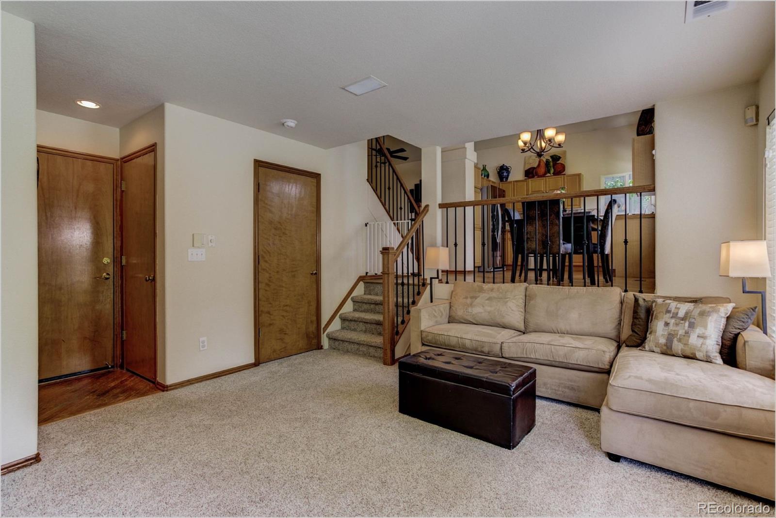 9714 Burberry Way Highlands Ranch, CO 80129 - Photo 13 of 29 Gallery Image 13