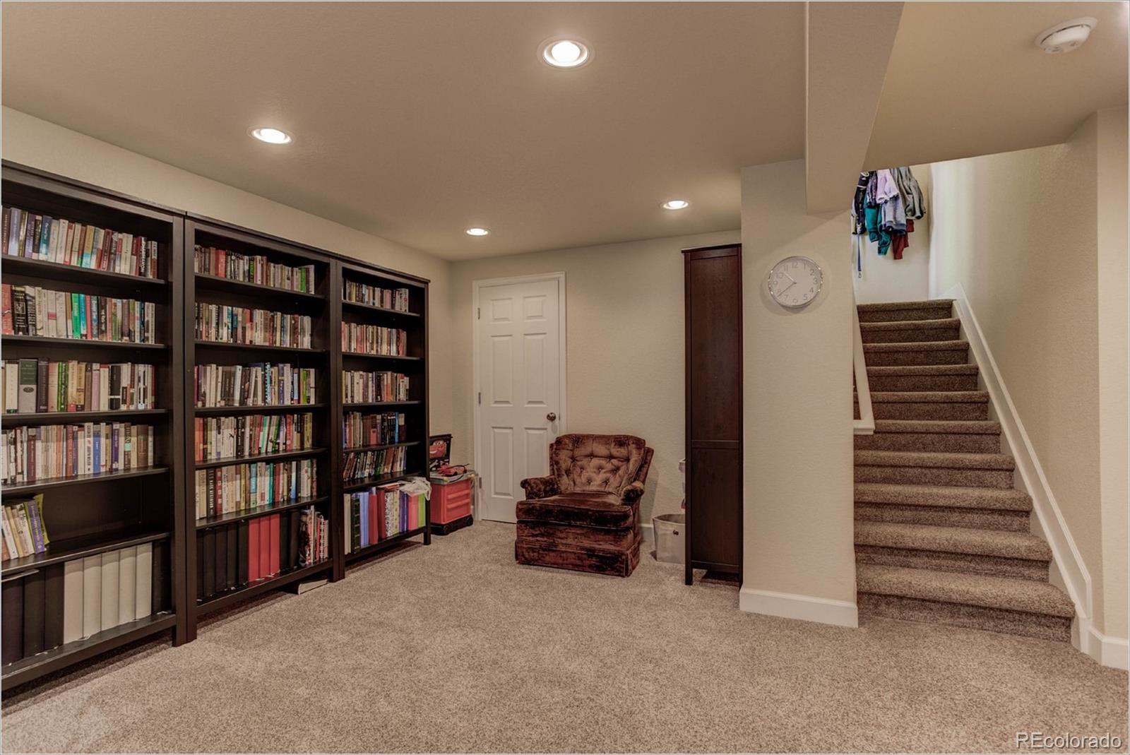 9714 Burberry Way Highlands Ranch, CO 80129 - Photo 24 of 29 Gallery Image 24