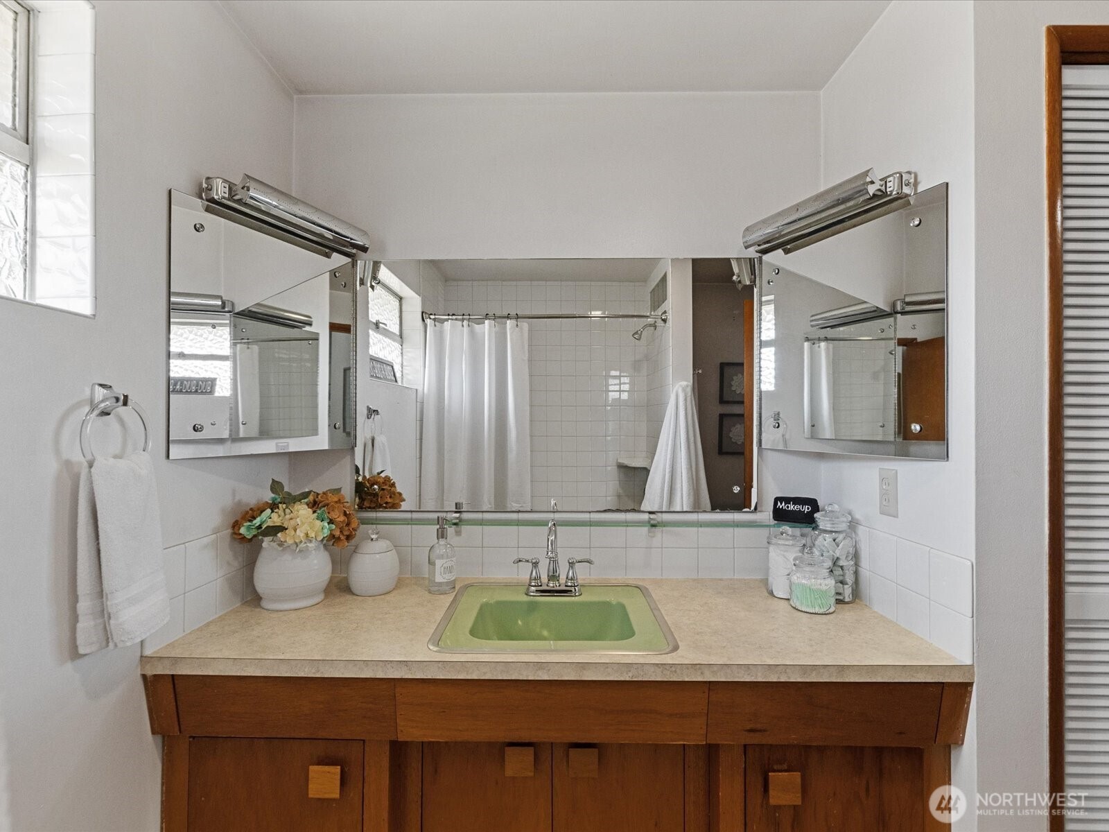 4507 Rucker Avenue Everett, WA 98203 - Photo 23 of 40