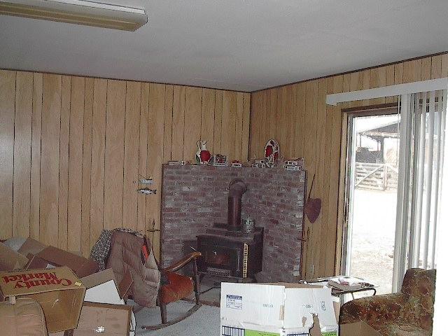 8941 Mieras Road Yakima, WA 98901 - Photo 4 of 5 Family room