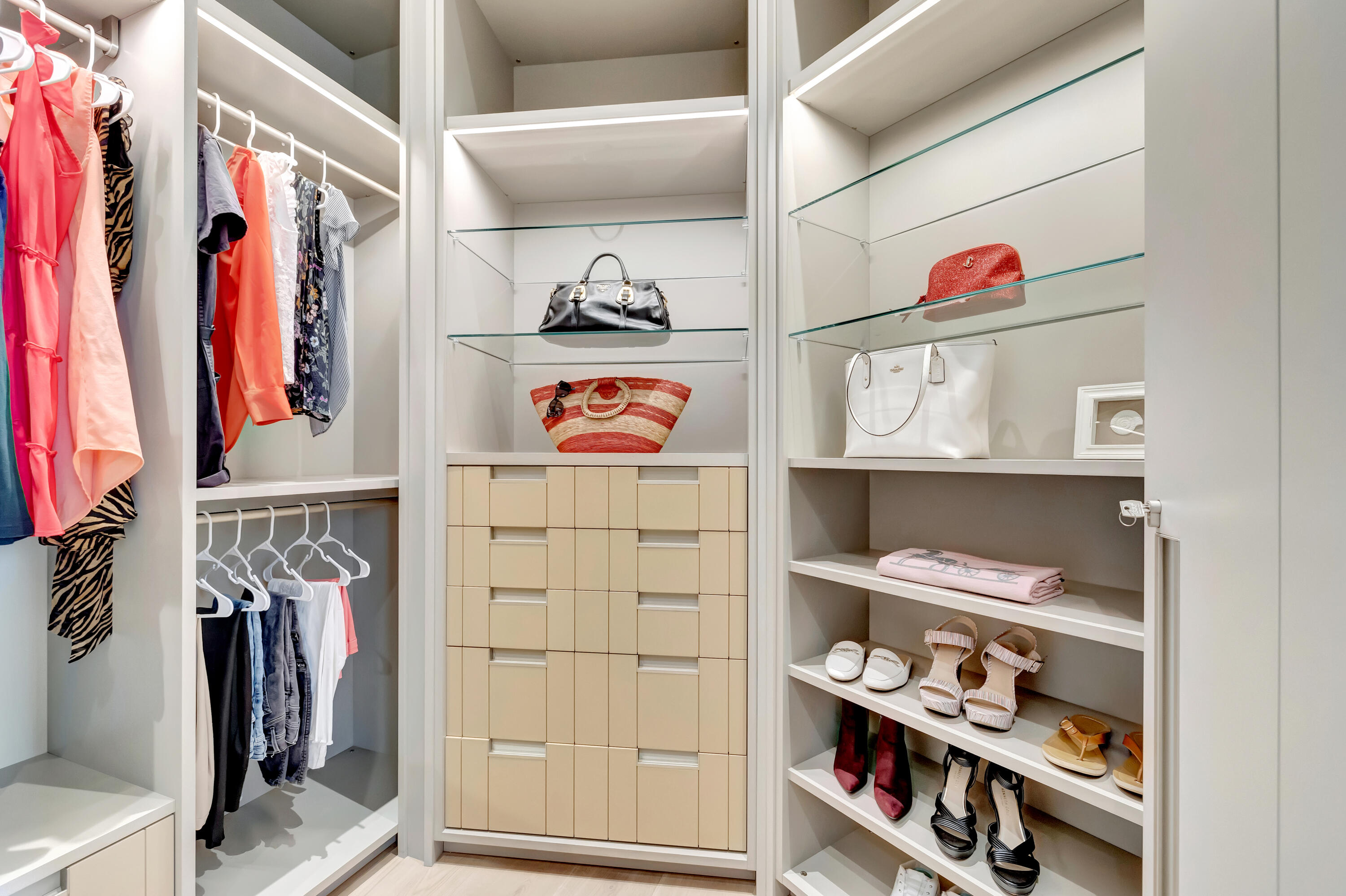 751 Northeast 45th Road Boca Raton, FL 33431 - Photo 24 of 41 HL_24_Primary Closet_right