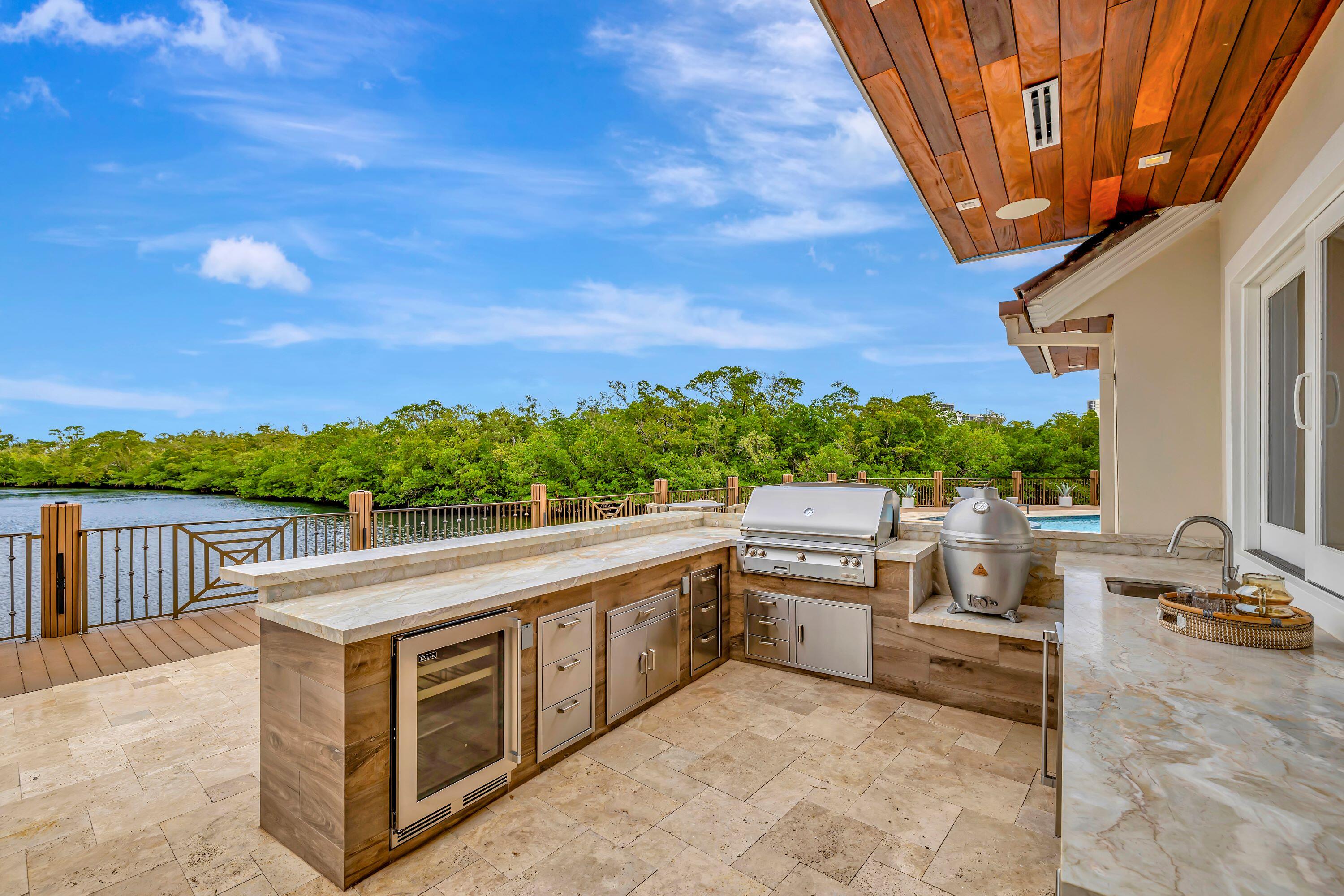 751 Northeast 45th Road Boca Raton, FL 33431 - Photo 28 of 41 HL_28_Outdoor Kitchen