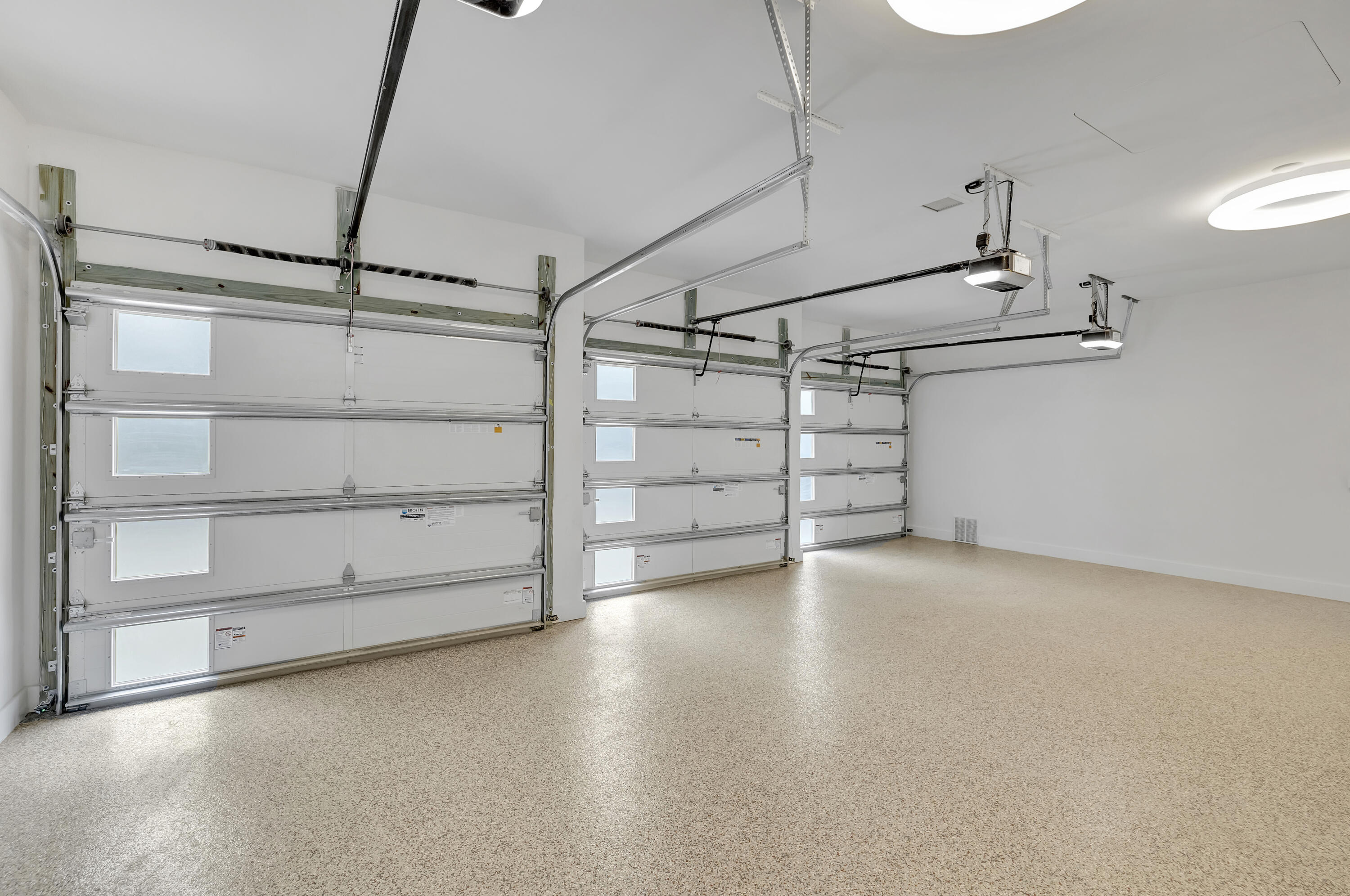 751 Northeast 45th Road Boca Raton, FL 33431 - Photo 40 of 41 HL_40_Garage