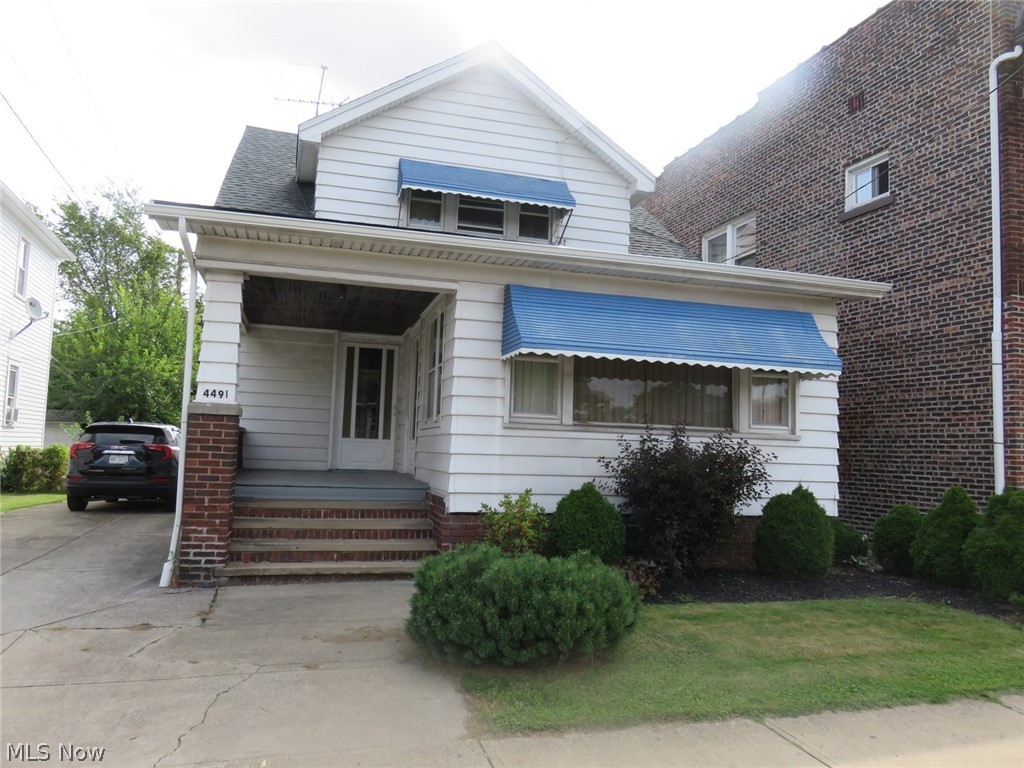 4491 Broadview Road Cleveland, OH 44109 - Photo 2 of 24