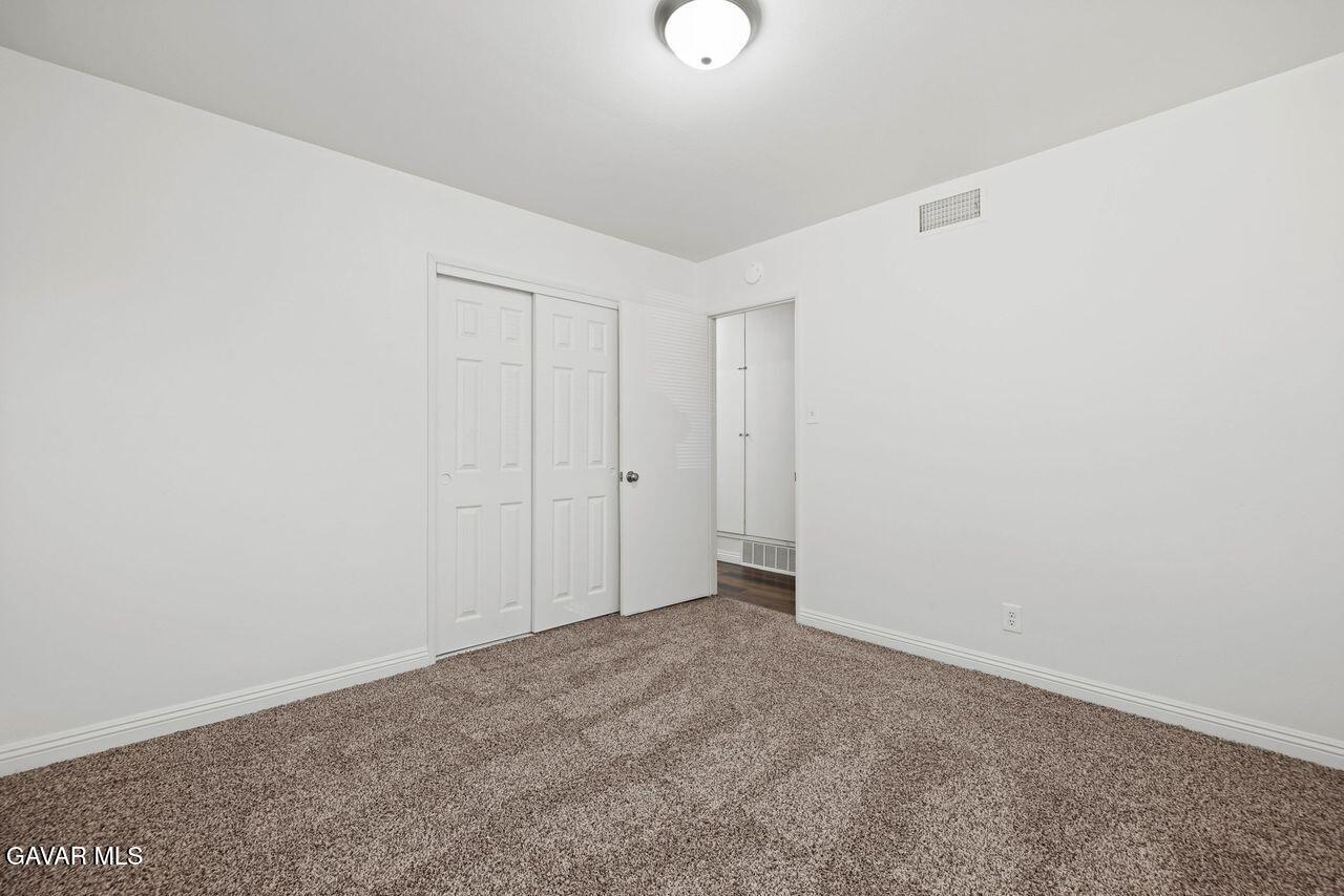 43708 Fern Avenue Lancaster, CA 93534 - Photo 13 of 26 joe bed 2 a