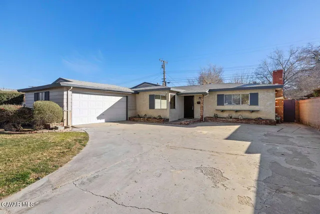 $429,000 | 43708 Fern Avenue, Lancaster, CA 93534