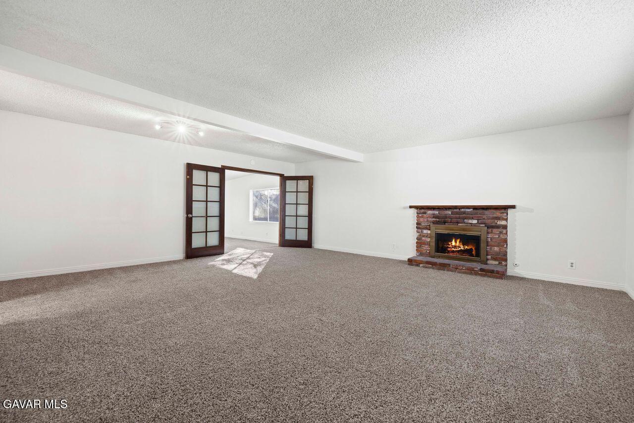 43708 Fern Avenue Lancaster, CA 93534 - Photo 3 of 26 joe fireplace