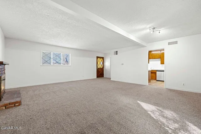 $429,000 | 43708 Fern Avenue, Lancaster, CA 93534