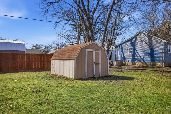 $118,500 | 2002 3rd Avenue Northeast, Austin, MN 55912