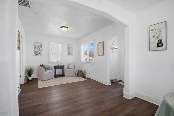 $118,500 | 2002 3rd Avenue Northeast, Austin, MN 55912