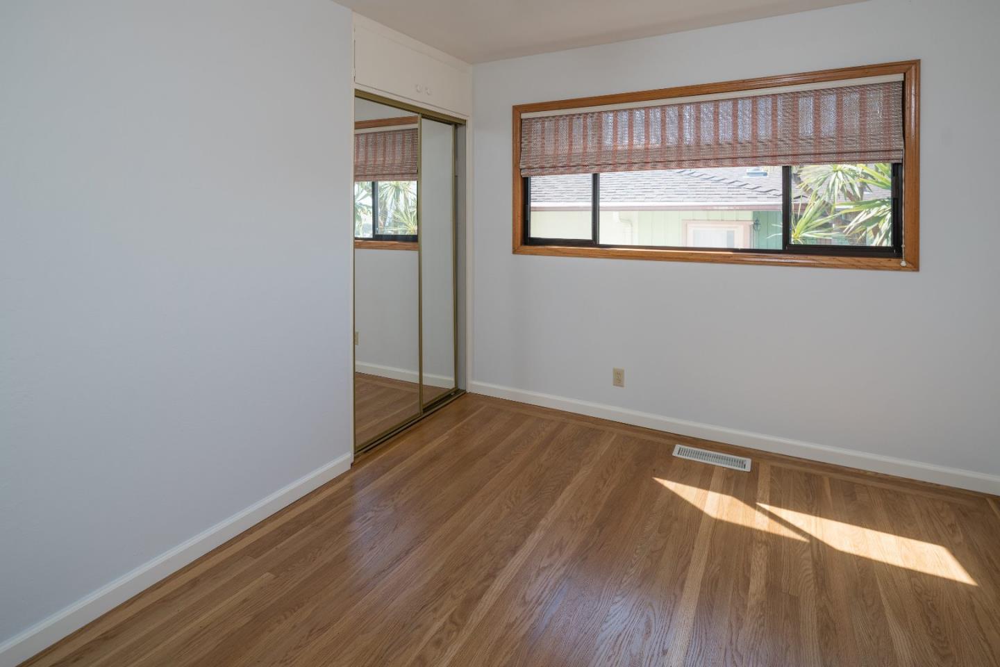 1053 Crestview Drive Millbrae, CA 94030 - Photo 16 of 24