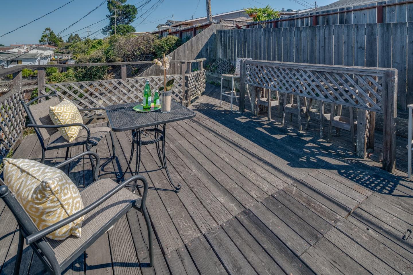 1053 Crestview Drive Millbrae, CA 94030 - Photo 22 of 24