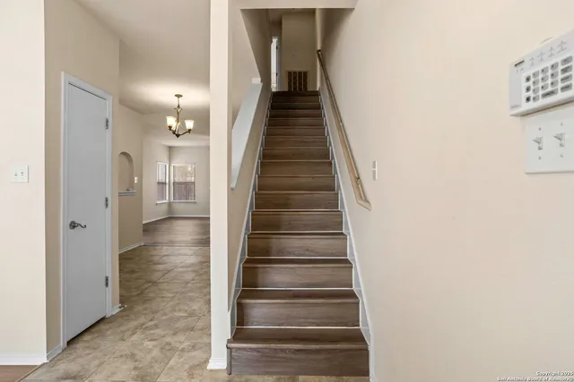 $1,650 | 2622 Crown Hollow, San Antonio, TX 78251