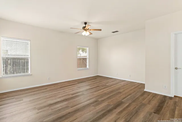 $1,650 | 2622 Crown Hollow, San Antonio, TX 78251