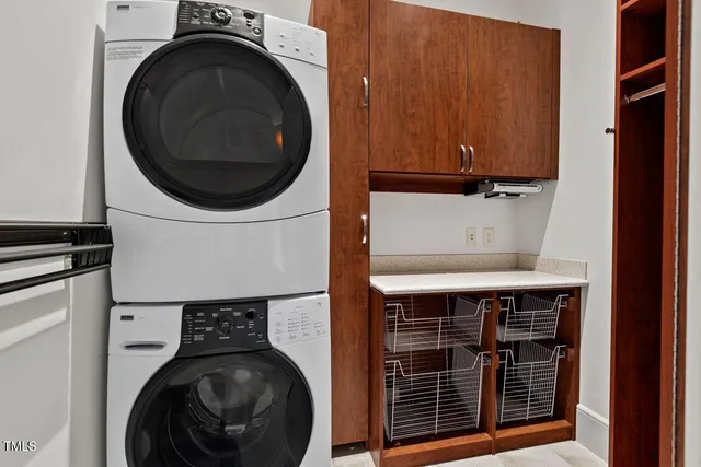 $8,600,000 | 102 Anna Lake Lane, Cary, NC 27513