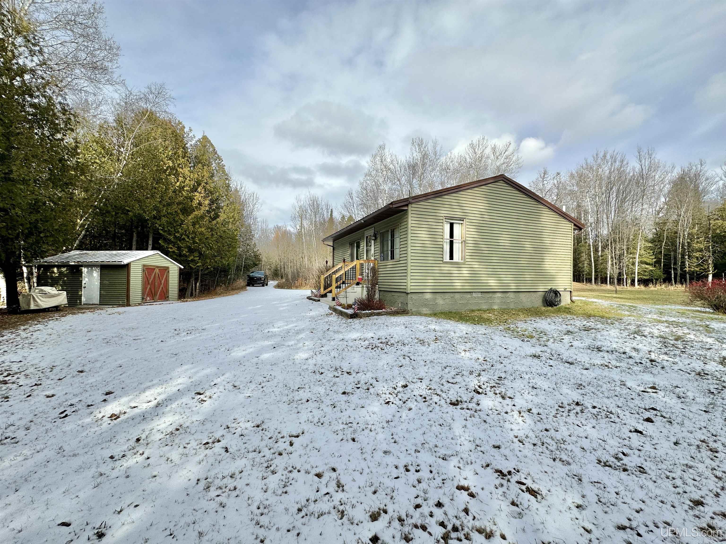 6180 G5 Road Escanaba, MI 49829 - Photo 20 of 30