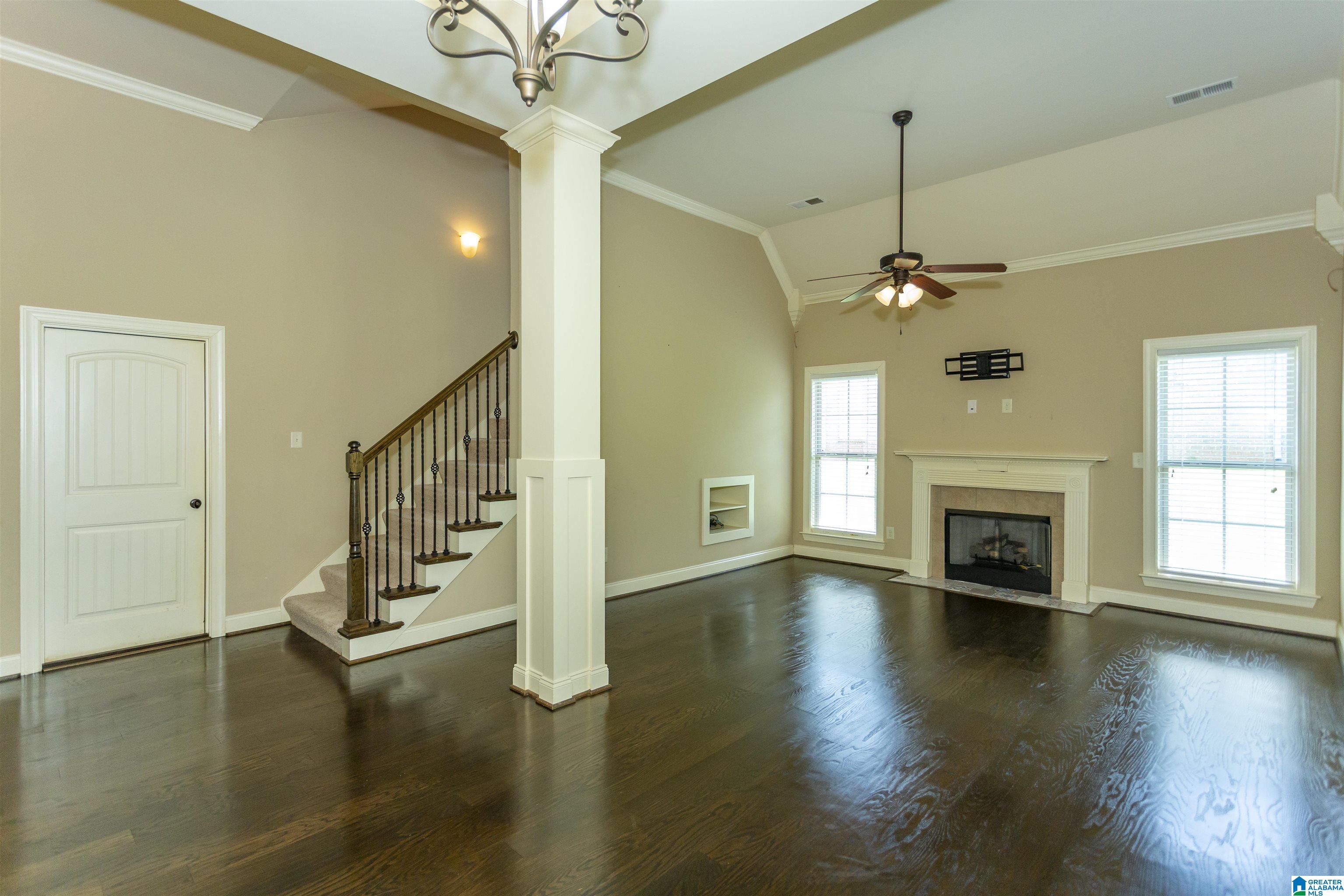 321 Lacey Avenue Alabaster, AL 35114 - Photo 12 of 32