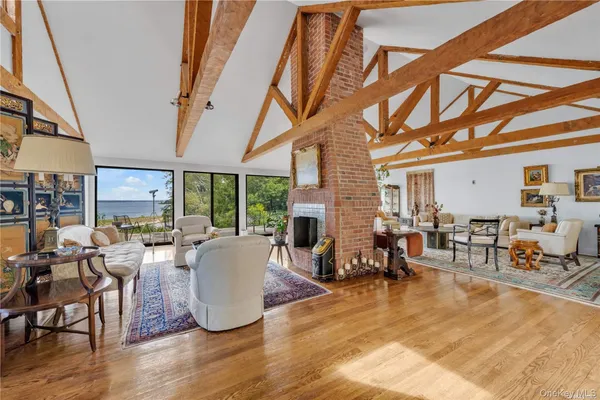 $6,500,000 | 120 West Creek Farms Road, Sands Point, NY 11050