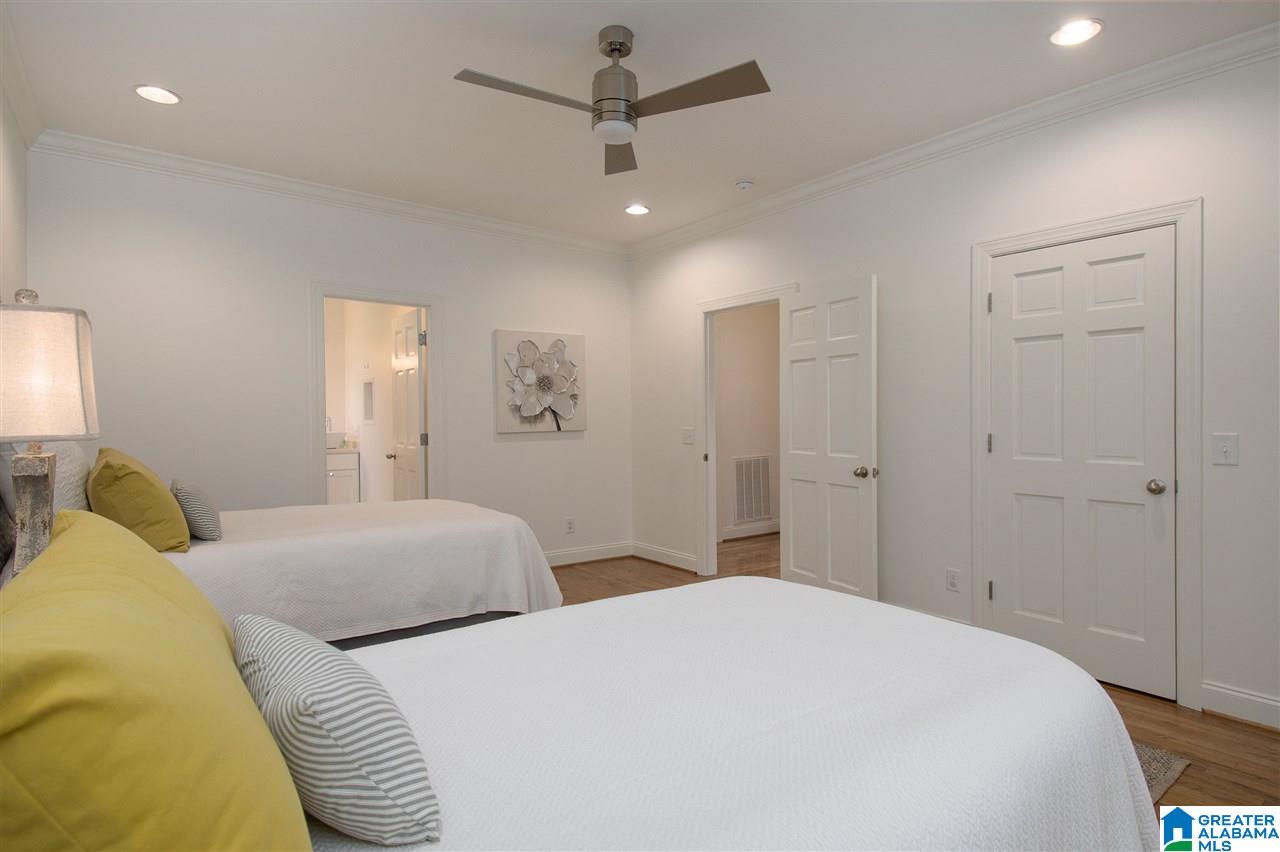 1719 Kensington Road Birmingham, AL 35209 - Photo 27 of 38