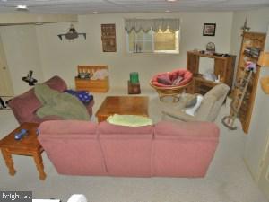 470 Vista Road Columbia, PA 17512 - Photo 5 of 17 Gallery Image 5