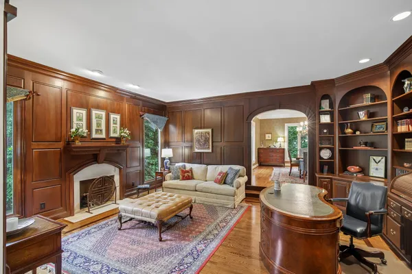 $1,799,000 | 27 Annandale, Nashville, TN 37215