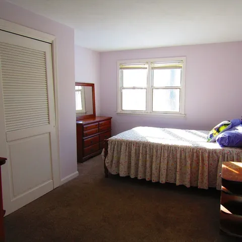 $379,000 | 214 Audubon Road, Northampton, MA 01053