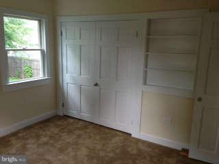326 Cresswell Road Baltimore, MD 21225 - Photo 12 of 19 Solid Core 6 panel doors
