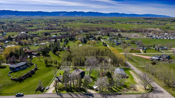 $895,500 | 2 Steve Drive, Sheridan, WY 82801