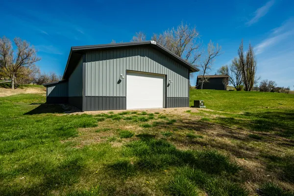 $895,500 | 2 Steve Drive, Sheridan, WY 82801
