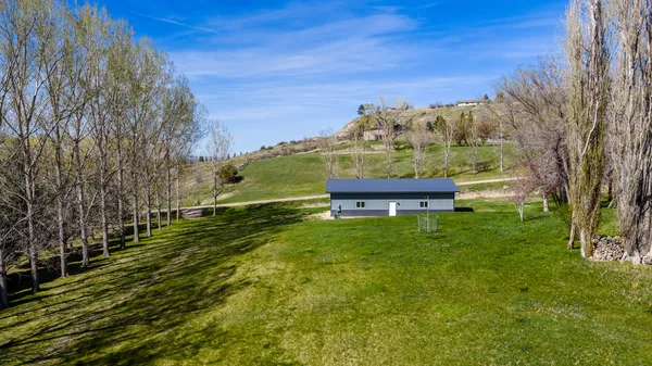 $895,500 | 2 Steve Drive, Sheridan, WY 82801